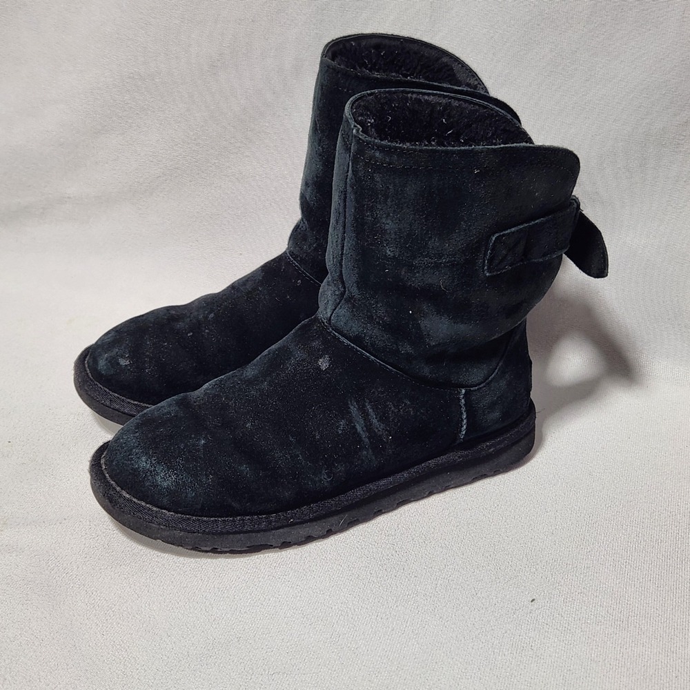 UGG Australia Remora Black Suede Shearling Mid‎ Calf Boots Womens 6